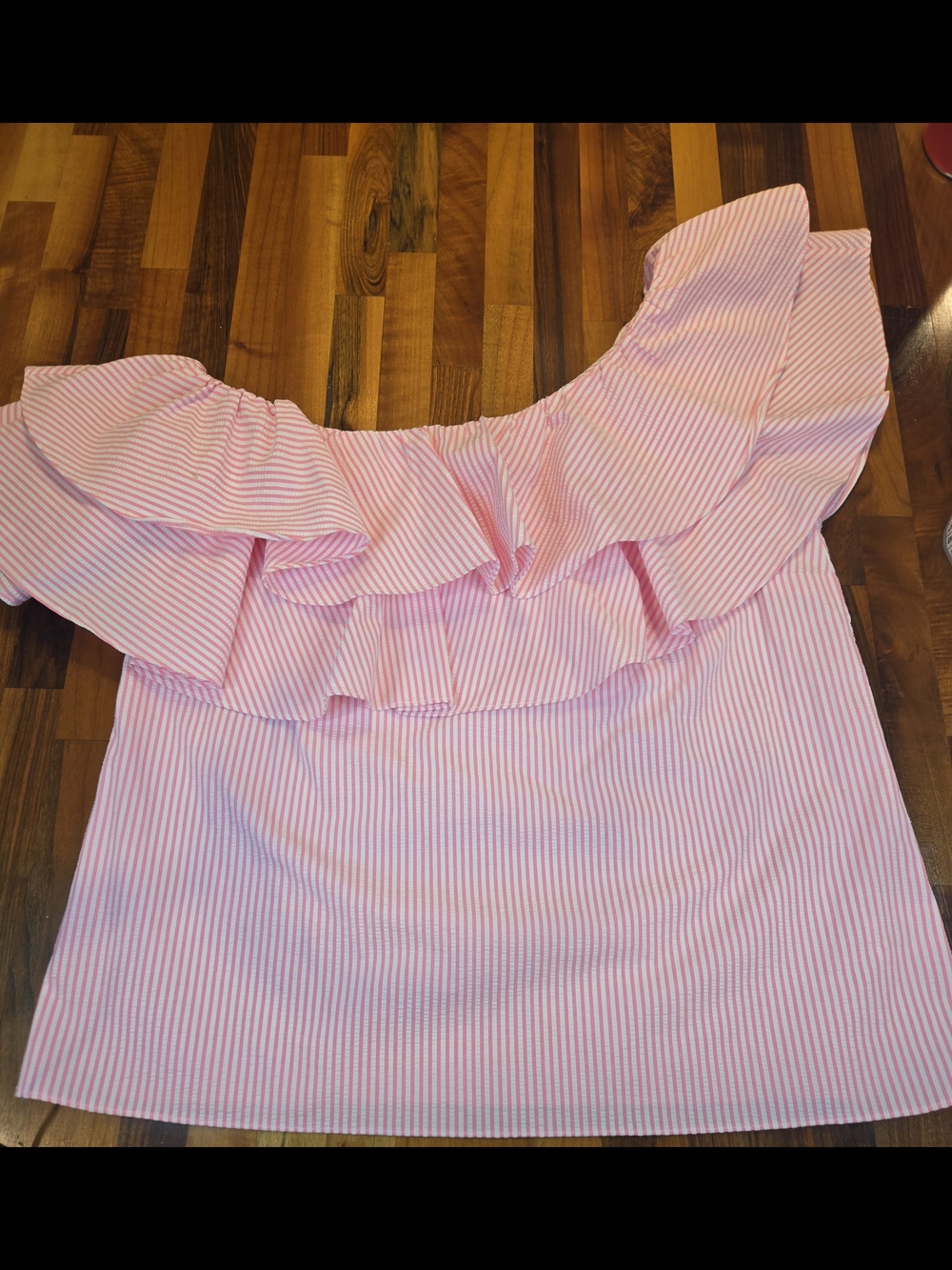 ​Lilly Pulitzer Pink Seersucker Ruffle Off-The-Shoulder Top Size M